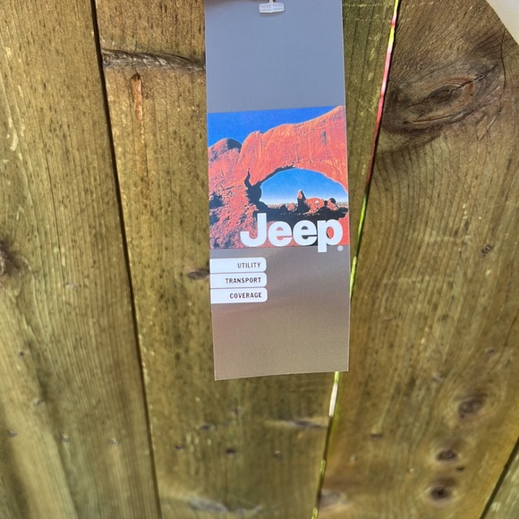 Women’s JEEP Tshirt Official Jeep off-road princess tee New with tags - Picture 7 of 7